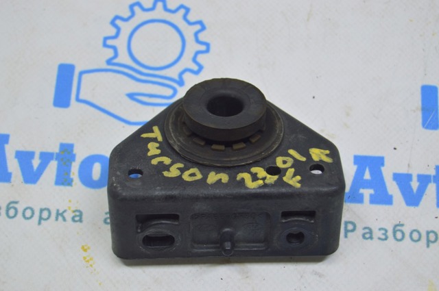 Подушка радиатора охлаждения 25333D3000 HYUNDAI