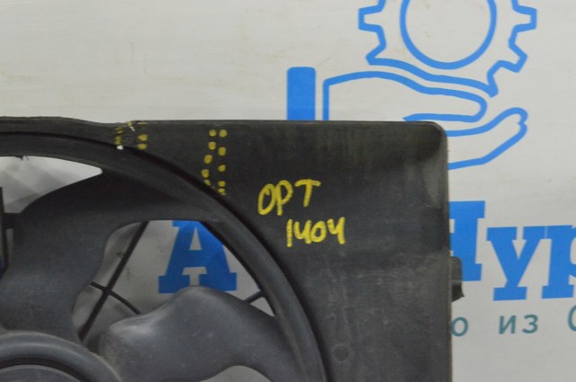 HYUNDAI 253504R500 Диффузор радиатора в наличии Николаев