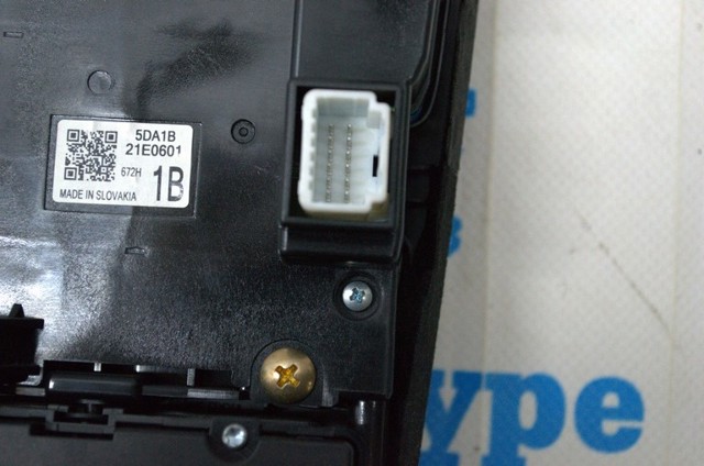 253915DA1B NISSAN Пульт управления магнитолой купить в Полтава