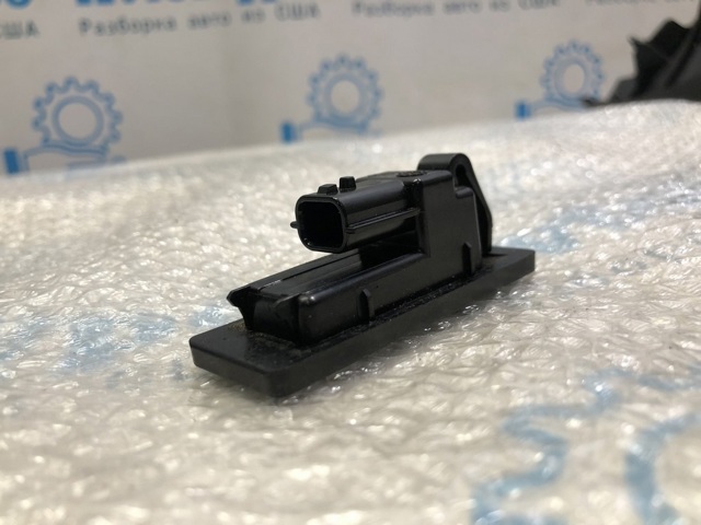 265108990C NISSAN Фонарь подсветки номерного знака купить в Одесса