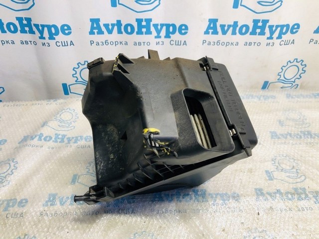 Коробка фильтра 28110D4900 HYUNDAI