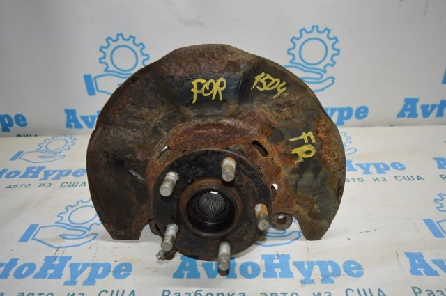 Цапфа (поворотный кулак) передний правый 28313SC001 SUBARU