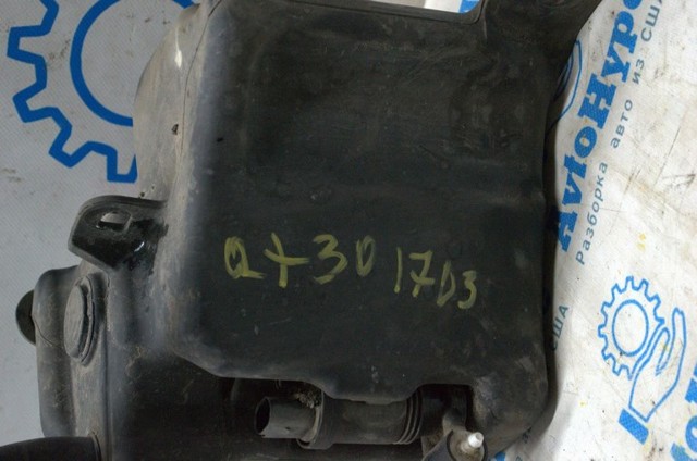 Бачок омывателя лобового стекла 289125DC0A NISSAN