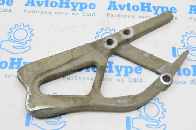 Усилитель переднего подрамника 31106878779 BMW