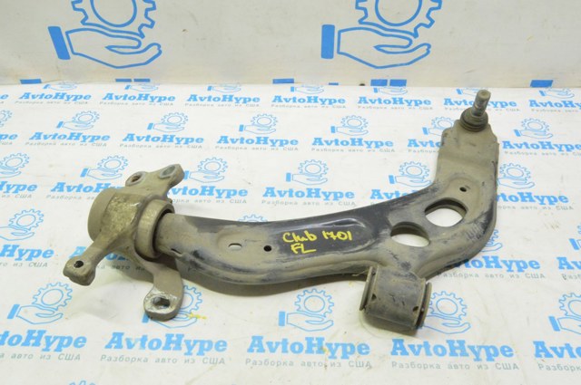 Сайлентблок нижнего переднего рычага 31128831645 BMW