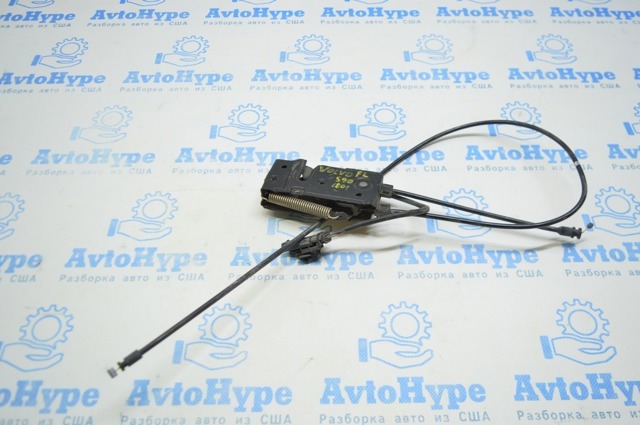 Трос открывания капота, передний 31352884 VOLVO