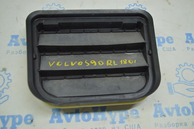 31369380 VOLVO Решетка вентиляции салона задняя левая купить в Черновцы