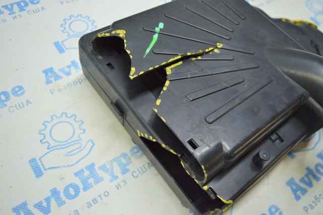 31439651 VOLVO Резонатор воздушного фильтра купить в Павлоград