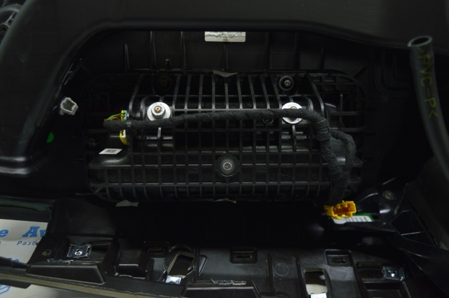Подушка безопасности airbag пассажирская (в торпеде) volvo s90 16- 31663064 31663064