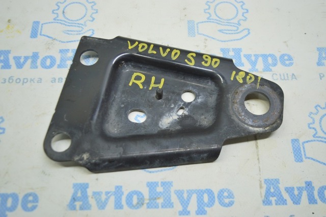 VOLVO 32216403 в наличии Днепр