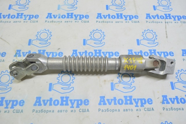 Нижний вал рулевой колонки 32306865653 BMW