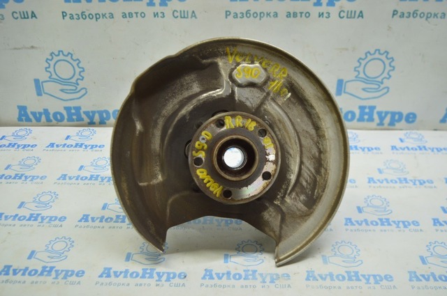 Ступица переднего колеса 32370046 VOLVO