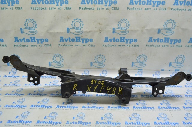 Поперечка задней подвески 33316862558 BMW