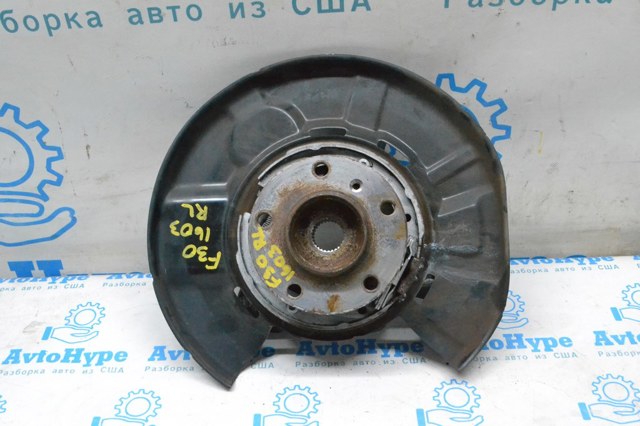Цапфа левая 33326792521 BMW
