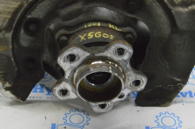 Ступица заднего колеса 33406890073 BMW