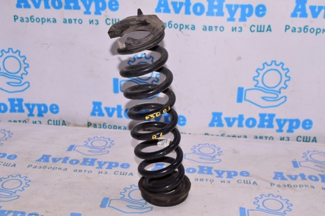 Пружина задняя 33536851725 BMW