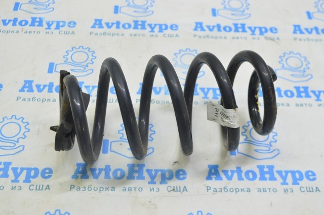 Пружина подвески задняя 33536866777 BMW