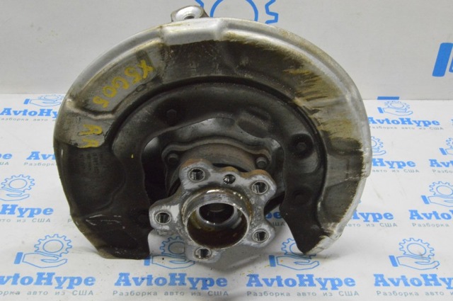Пыльник тормозного диска заднего правый 34206899154 BMW