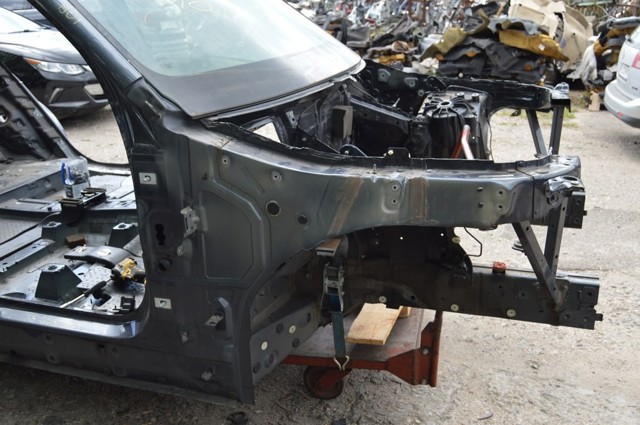 Лонжерон передний правый 41007417572 BMW