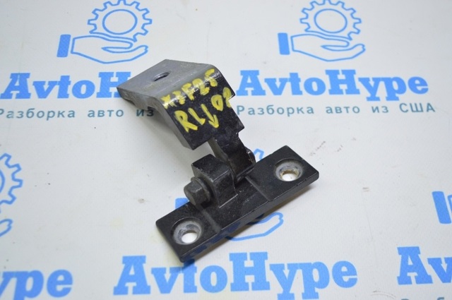 Петля двери задней правой 41527200244 BMW