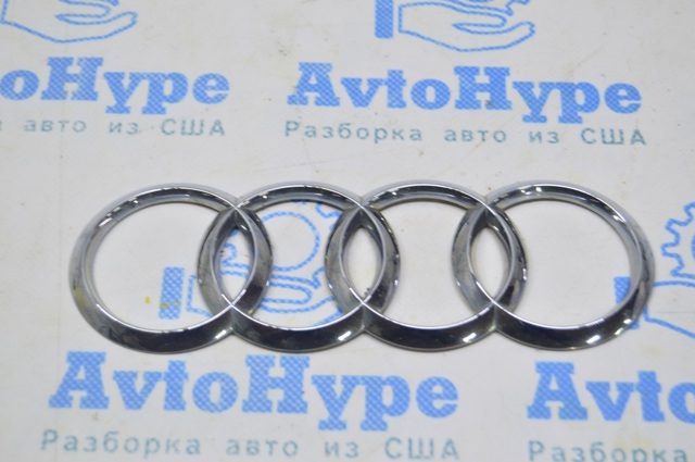 Фирменный значок 4208537422ZZ VAG