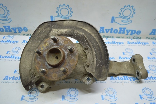 Ступица переднего колеса 4356050010 TOYOTA