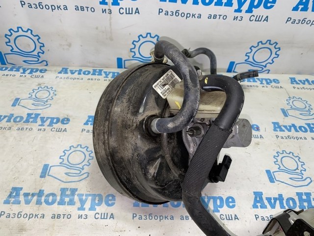 Цилиндр тормозной, главный 460105AA0A NISSAN