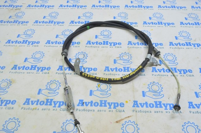 Трос стояночного тормоза передний 4641006070 TOYOTA