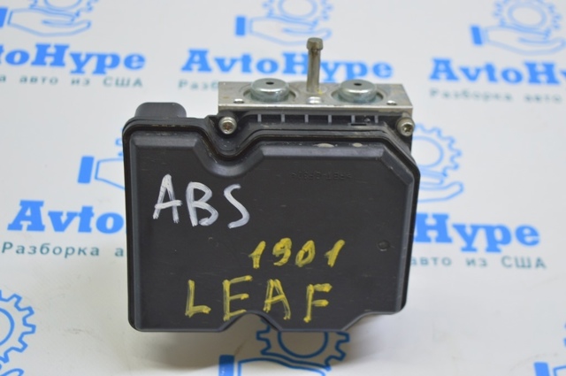 Блок управления АБС  476605SH5C NISSAN