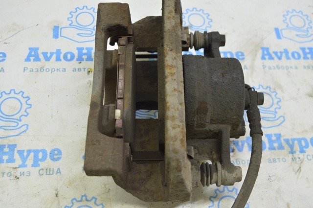 TOYOTA 4773048140 Суппорт тормозной передний правый в наличии Ужгород