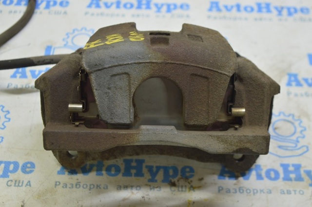 4773048140 TOYOTA Суппорт тормозной передний правый купить в Павлоград
