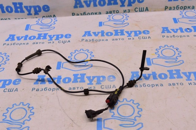 Датчик АБС (ABS) задний 4779897AB CHRYSLER