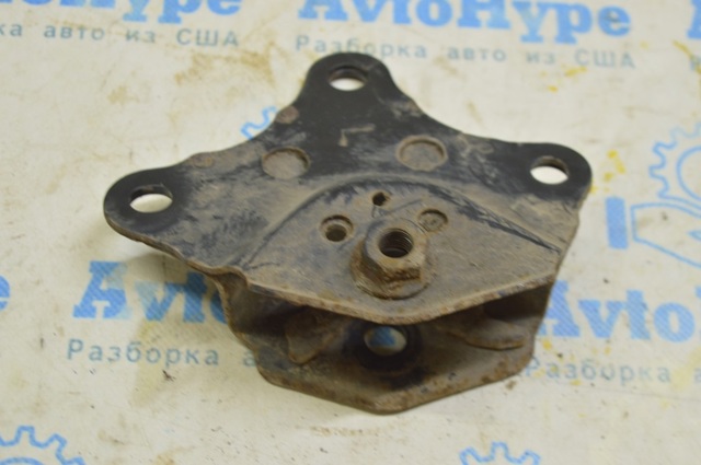 TOYOTA 485170E010 в наличии Чернигов
