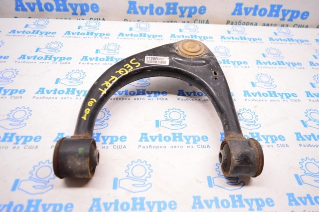 Рычаг передней подвески верхний, правый 486100C010 TOYOTA