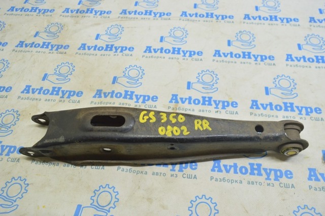 Балансир задний нижний, правый 4873030090 TOYOTA