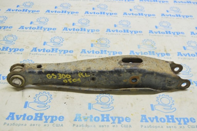 Рычаг задней подвески нижний, левый 4874030110 TOYOTA