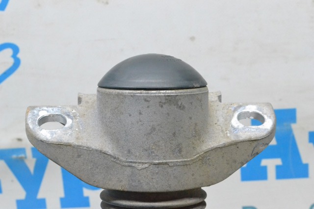 Опора амортизатора заднего, левого 4875012050 TOYOTA