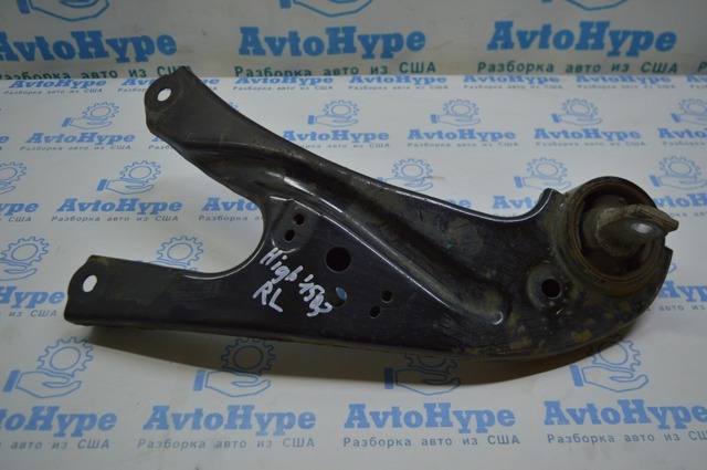 Рычаг/тяга задней подвески продольный нижний, левый 487800E060 TOYOTA
