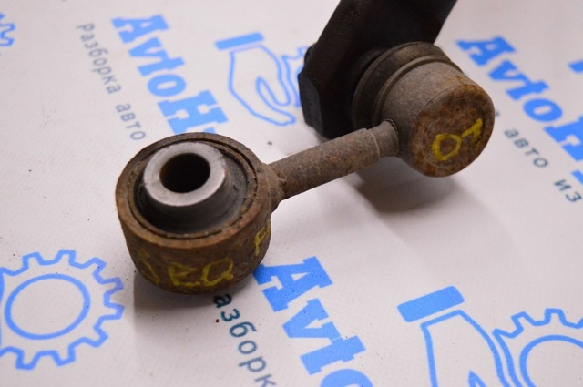 Стойка стабилизатора левая 488100C010 TOYOTA