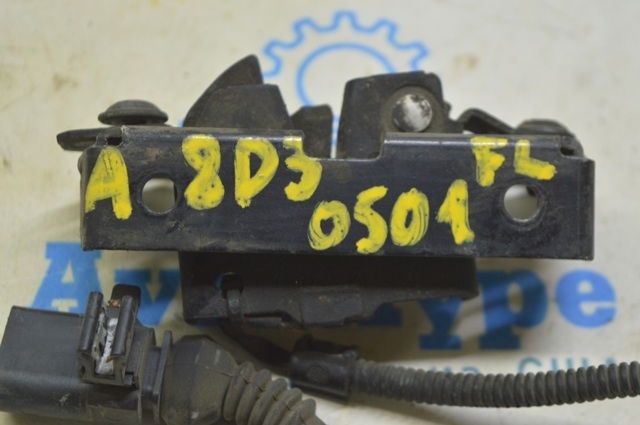 Замок крышки капота 4E0823509E VAG