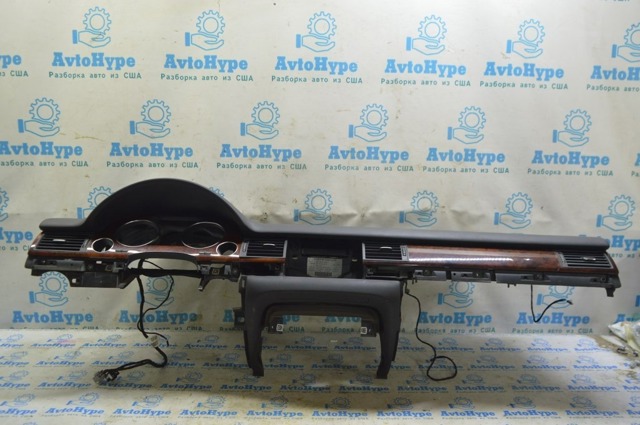 Передняя панель 4E1857003D24A VAG