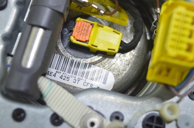 Подушка AIRBAG водительская 4G0880201AA6PS VAG
