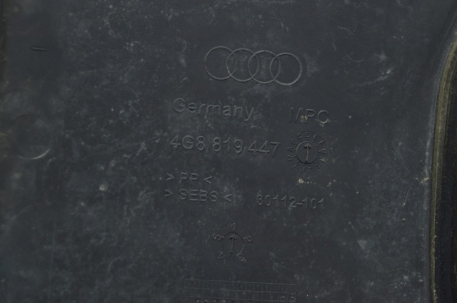 VAG 4G8819447D9B9 Водосток лобового стекла, жабо в наличии Павлоград