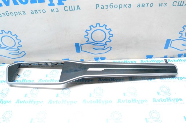 Молдинг (накладка) приборной панели "торпедо", правый 4K1857200GV58 VAG