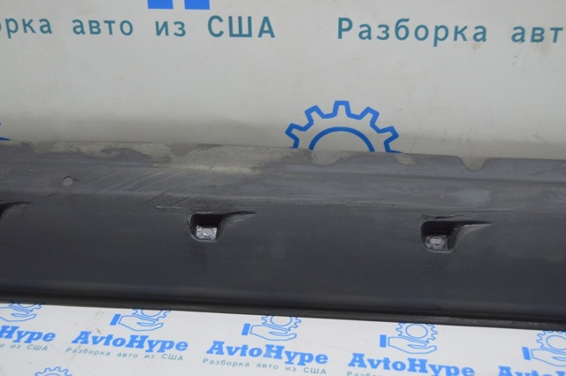 4KE825208 VAG Защита днища правая купить в Винница