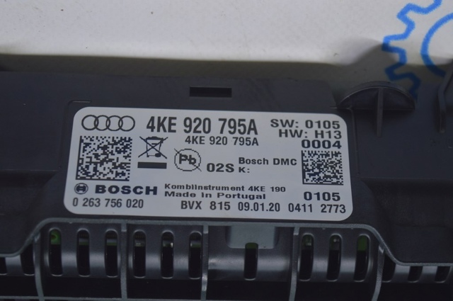 VAG 4KE920795A Приборная доска (щиток приборов) в наличии Ровно