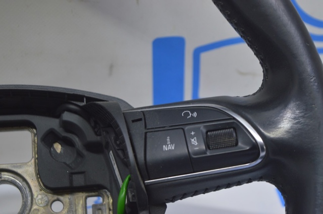 Блок кнопочных переключателей рулевого колеса 4L0951523CXHA VAG