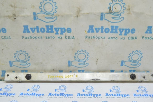 Кронштейн усилителя переднего бампера 4M0802507D VAG