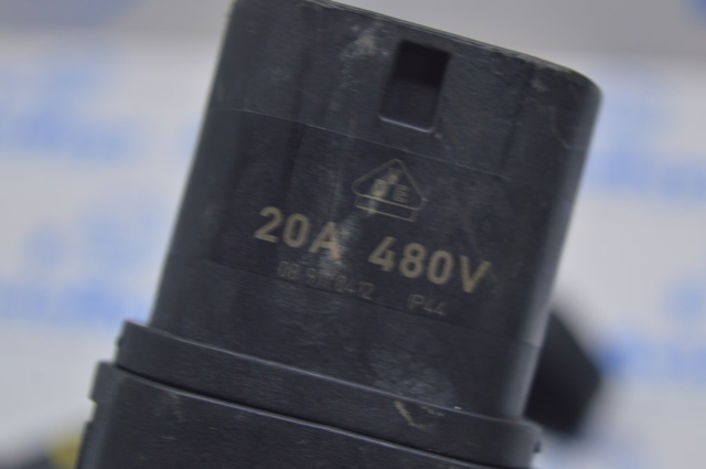 4N0971675A VAG купить в Харьков
