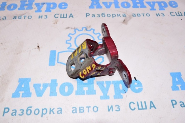 Петля передней двери левая 5074257AB CHRYSLER